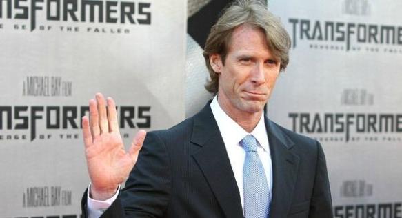 520200-25_michael_bay_super